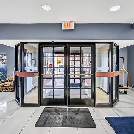 Carlton Inn O\'Hare